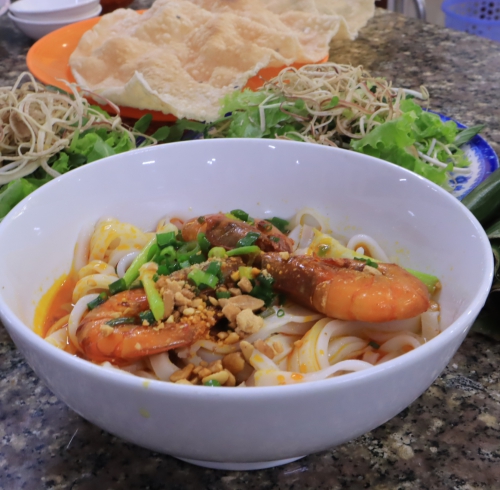 MÌ QUẢNG TÔM