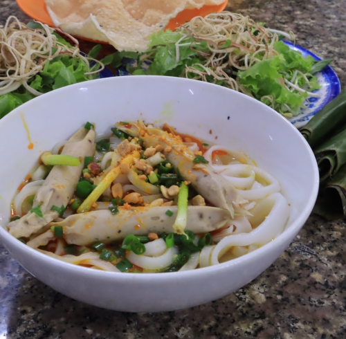 MÌ QUẢNG CHẢ